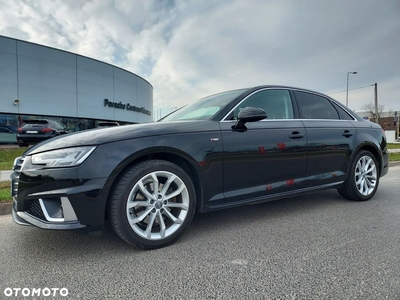 Audi A4 35 TFSI mHEV S Line S tronic