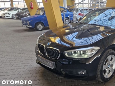 BMW Seria 1 116d Sport Line