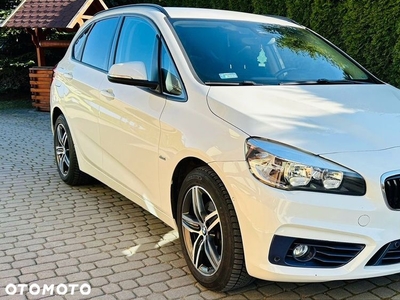 BMW Seria 2 218d Active Tourer Sport Line