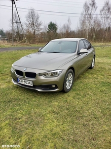 BMW Seria 3 316d Advantage