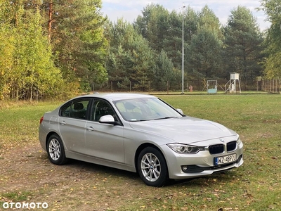 BMW Seria 3 316d Advantage