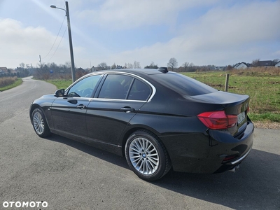 BMW Seria 3 320d Luxury Line