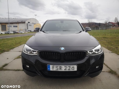 BMW Seria 3 320d xDrive M Sport