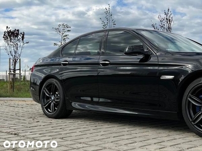 BMW Seria 5 535i Sport-Aut