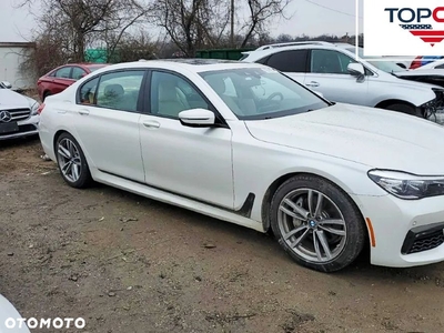 BMW Seria 7 740i