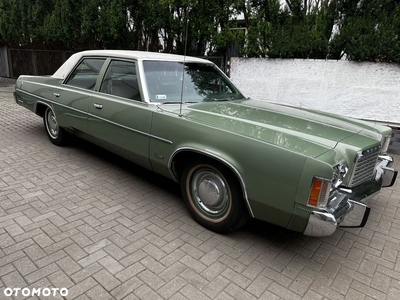 Chrysler New Yorker