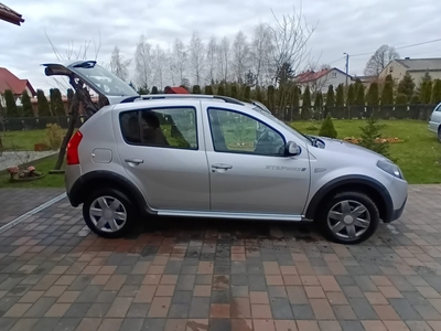 Dacia Sandero I Dacia Sandero Stepway