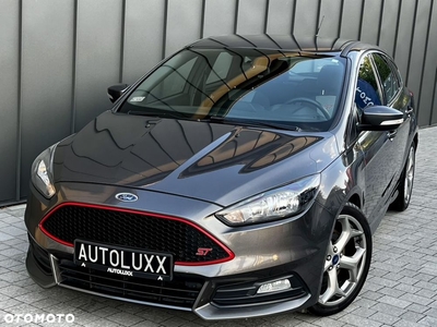 Ford Focus 2.0 EcoBoost ST-2