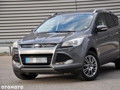 Ford Kuga 1.6 EcoBoost 2x4 Titanium