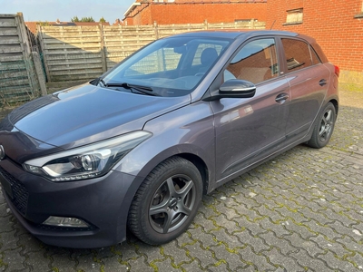 Hyundai i20 II Hatchback 5d 1.2 84KM 2015