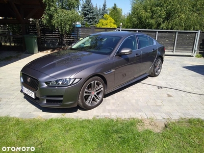 Jaguar XE 2.0 D Prestige