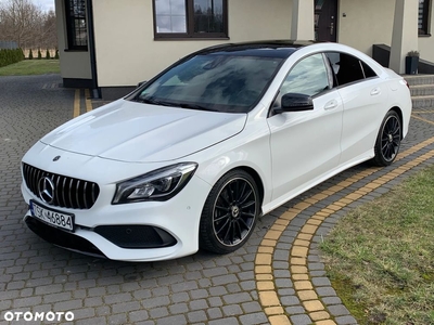 Mercedes-Benz CLA 180 AMG Line