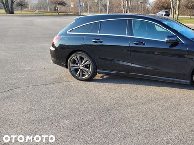 Mercedes-Benz CLA 200 7G-DCT AMG Line