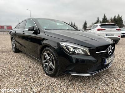 Mercedes-Benz CLA Shooting Brake 180 AMG Line