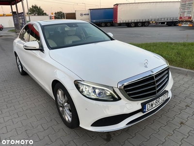 Mercedes-Benz Klasa C 180 Exclusive