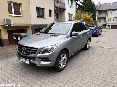 Mercedes-Benz ML 350 BlueTEC 4MATIC 7G-TRONIC