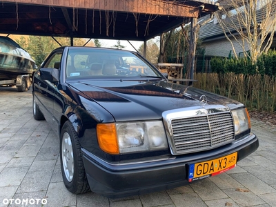 Mercedes-Benz W124 (1984-1993)