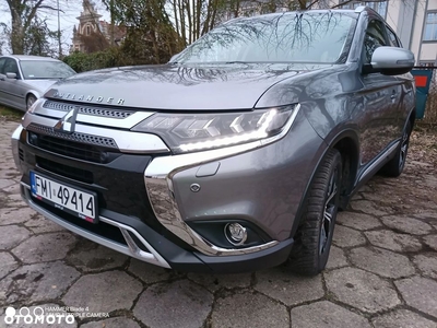 Mitsubishi Outlander 2.0 Instyle + 4WD CVT