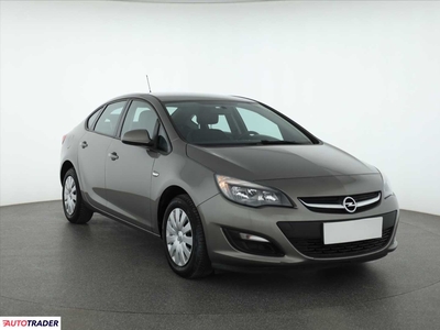 Opel Astra 1.6 113 KM 2016r. (Piaseczno)