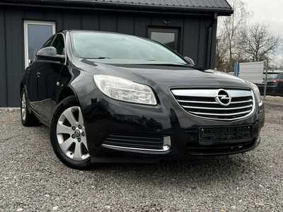Opel Insignia I Sedan 2.0 CDTI ECOTEC 110KM 2011