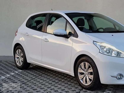 Peugeot 208 I