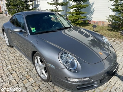 Porsche 911 Carrera