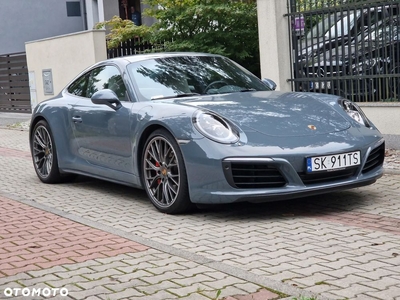 Porsche 911 Carrera 4S PDK