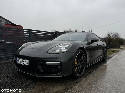 Porsche Panamera Turbo S e-Hybrid Executive