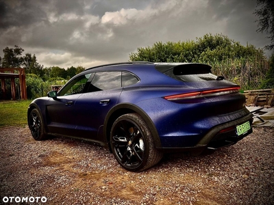 Porsche Taycan Turbo Cross Turismo