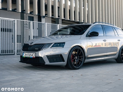 Skoda Octavia 2.0 TSI RS 230