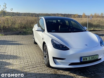 Tesla Model 3 Standard Reichweite Plus Hinterradantrieb