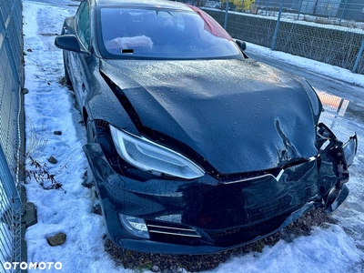 Tesla Model S 75 D