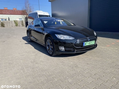 Tesla Model S Performance