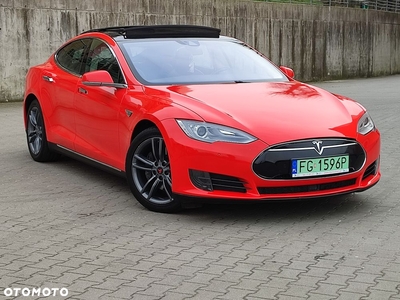 Tesla Model S Standard