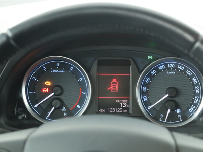 Toyota Auris 2014 1.6 Valvematic 123123km Kombi