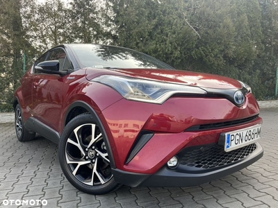 Toyota C-HR Hybrid Style Selection