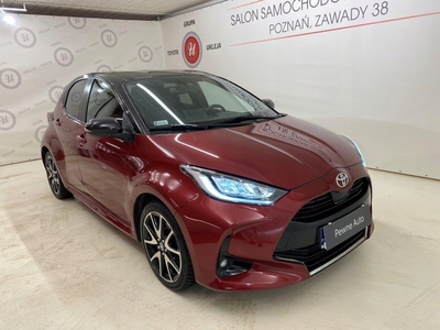 Toyota Yaris IV Hatchback 1.5 Dynamic Force 125KM 2021