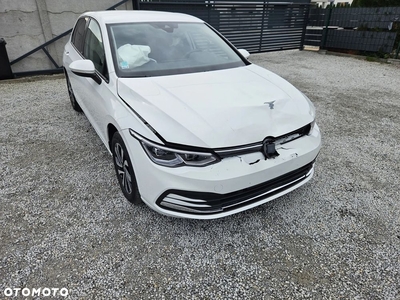 Volkswagen Golf 1.0 eTSI OPF DSG Active