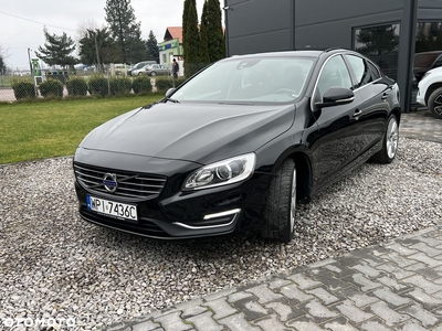 Volvo S60 D3 Drive-E Momentum