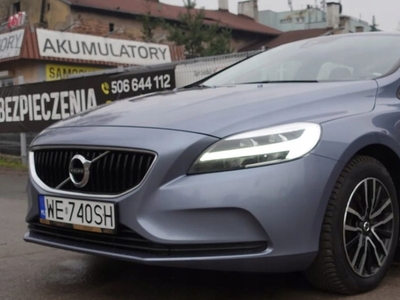 Volvo V40 II Hatchback Facelifting 2.0 D3 150KM 2017