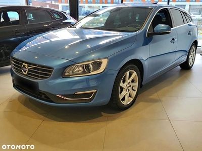 Volvo V60 D4 Geartronic Summum