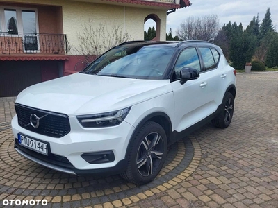 Volvo XC 40 T3 R-Design