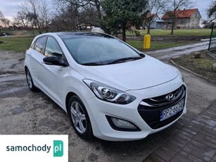 Hyundai i30 II