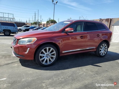 2017 VOLVO XC60 T5 INSCRIPTION