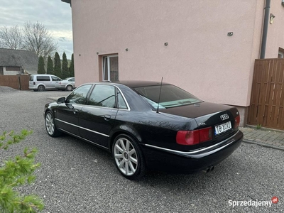 Audi A8 D2 LONG