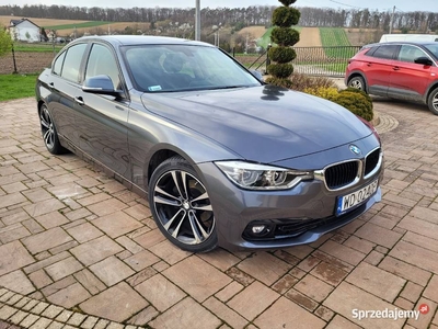 BMW 318I SPORTLINE. Adaptacyjne zawieszenie.