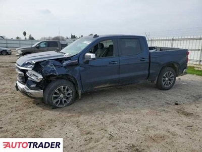 Chevrolet Silverado 5.0 benzyna 2023r. (BAKERSFIELD)