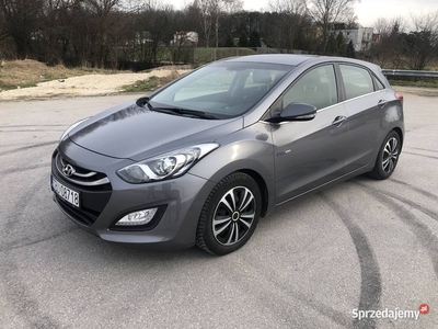 Hyundai i30 1.6 CRDi COMFORT BLUE DRIVE