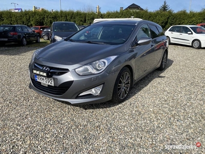 Hyundai i40