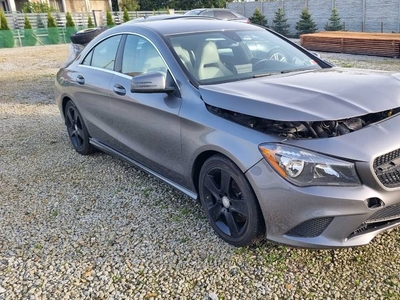 Mercedes CLA 250 4Matic Skóra/Navi...